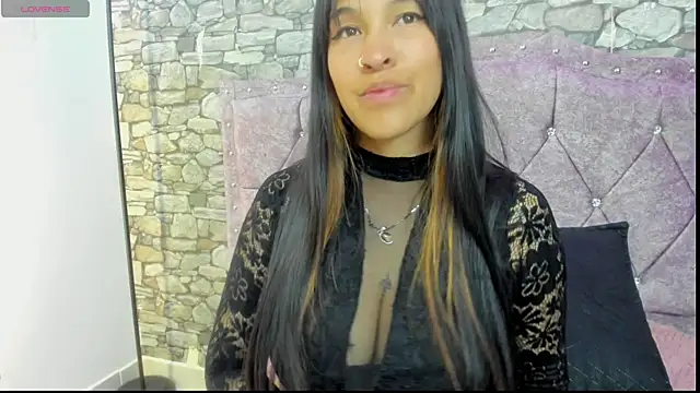 lily_boo Adlı Modelin Canlı XXX Sohbeti