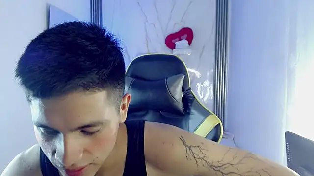Ascii_one Live XXX-Chat