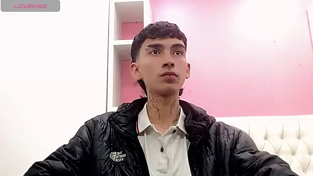 ttimy_x_boy Chat XXX live
