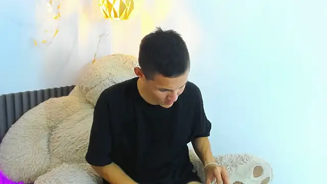 IzanArias Live XXX Chat