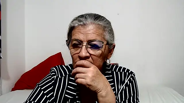 دردشة candy_mature_ الجنسية المباشرة