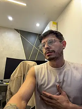 andrewlopezz লাইভ XXX চ্যাট