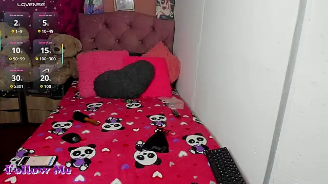 Camila_bunnyyy's Webcam Show