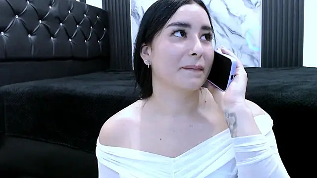 MiaReinig09 Live XXX-Chat