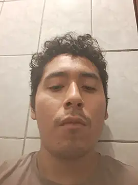 latinbigcock1_ Show in webcam