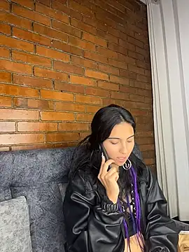 ian_mathias_ Chat XXX in diretta