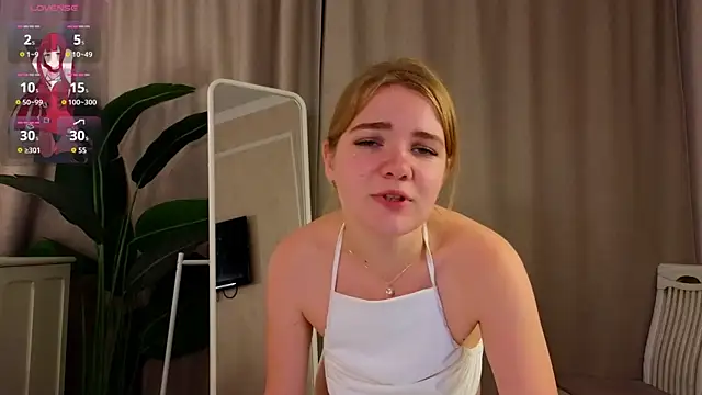 Chat XXX en directo de JaylaBrown