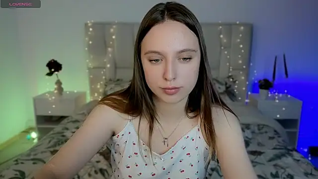 Cornelia_kitty Adlı Modelin Canlı XXX Sohbeti