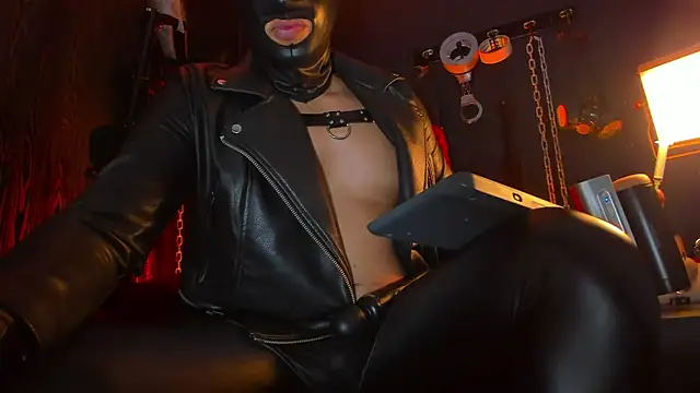 عرض كام Master_Connor_BDSM