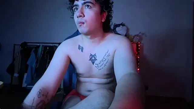 _ELIGOS_ live XXX chat