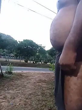 Živý XXX chat Hiptonos
