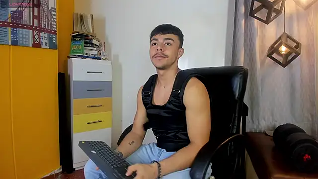 Show de shelby_col na webcam
