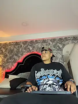 DilanMiller_のライブXXXチャット
