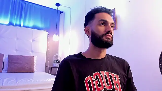 XXX chat uživo modela Ryan_Jakson