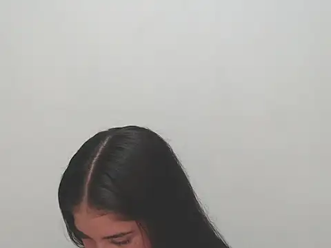 Bellaroses__ élő XXX-chatje