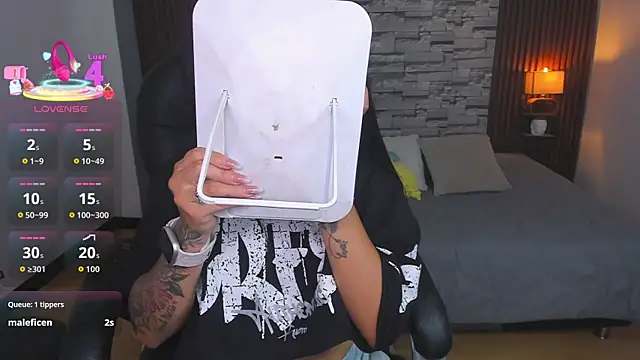 _hanna_miller__ Show Webcam