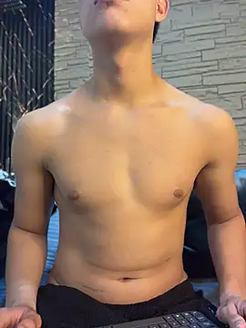 Lander_Cruz – Live XXX-chat