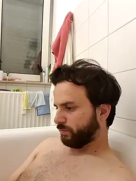 Sweetboy6931: διαδικτυακό σόου στην κάμερα