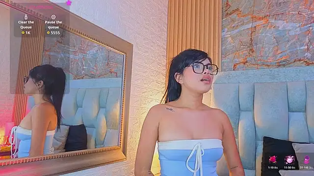 Chat +18 de Katty_Roose2 ao vivo
