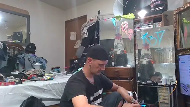 slinginbigD's Live XXX Chat