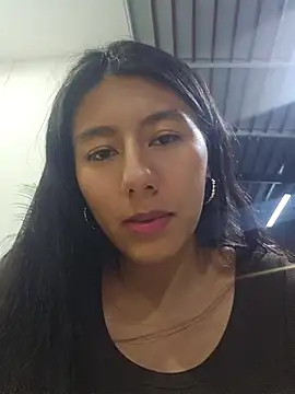 Carla_Alvez 现场XXX聊天