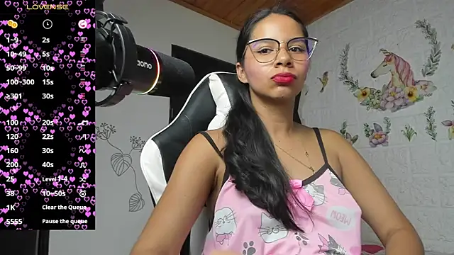 Chatroom XXX en direct de alisson_hoffman05