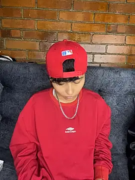 XXX chat uživo modela ian_mathias_