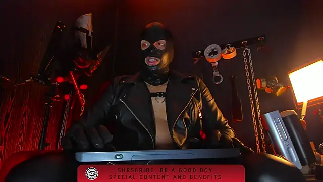 Master_Connor_BDSM Chat XXX live