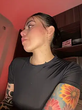 i_am_nina_'s Live XXX Chat