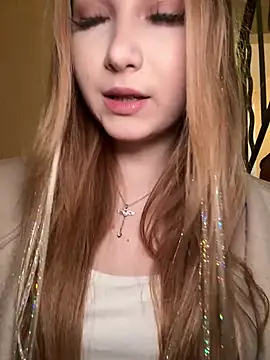 MarlboroWeb's Live XXX Chat