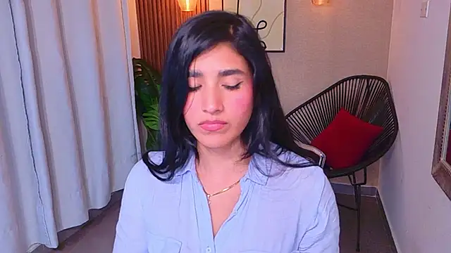 Lia_Mar_ Adlı Modelin Canlı XXX Sohbeti