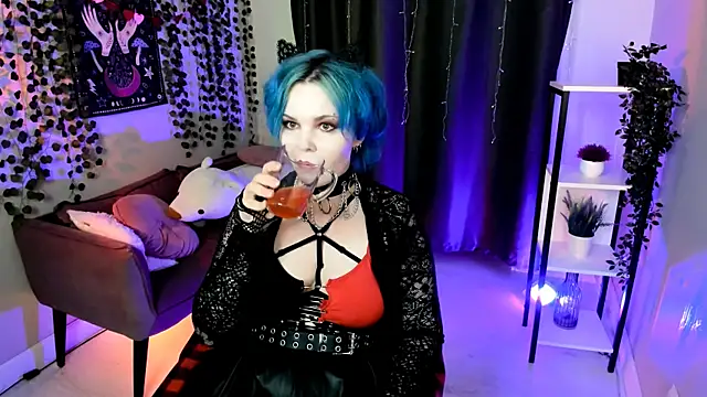 WwhiteMonsterr's Live XXX Chat