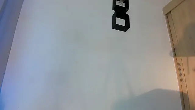 Nanny_11 라이브 XXX 채팅