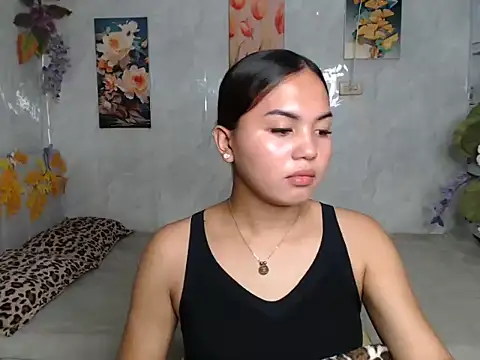 Živý XXX chat ur_asiankat