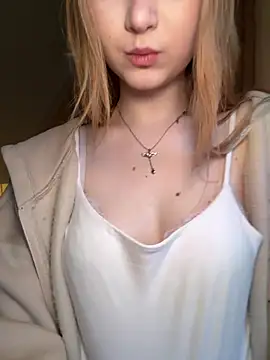MarlboroWeb Live XXX Chat