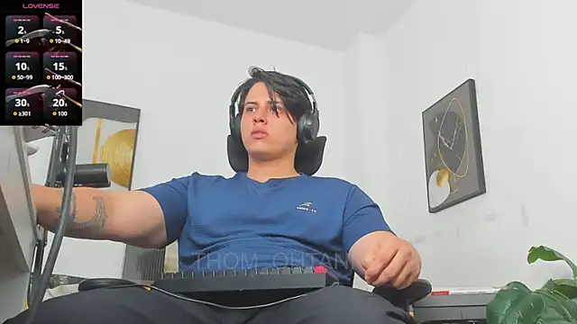 Thom_Ohtani Show Webcam