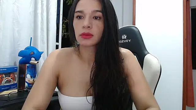 Ann_y Adlı Modelin Canlı XXX Sohbeti