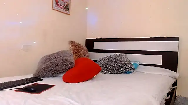 chika_hellar Chat XXX in diretta