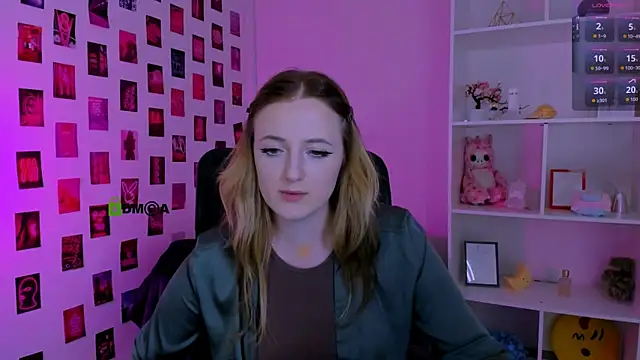 luna_berryy Chat XXX live