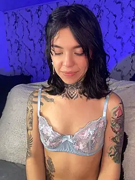 Czat XXX na żywo – Lunai_gh