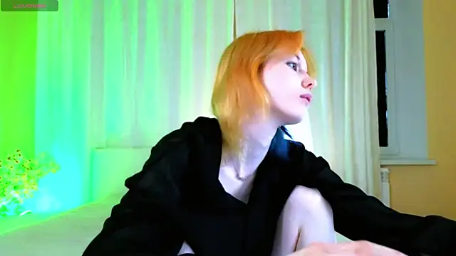 Chat XXX ao vivo de Kiara_Age