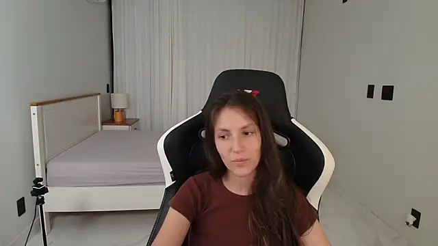 Chatroom XXX en direct de upssnowy