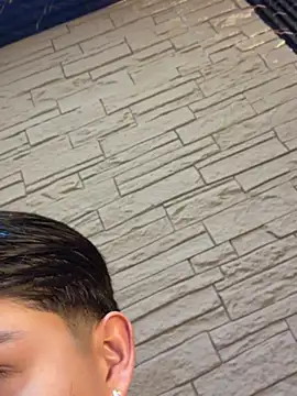 Lander_Cruz 现场XXX聊天