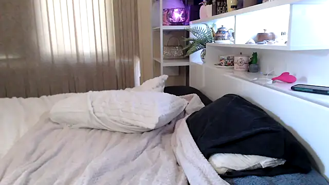 Arseralian-Cougar's Live XXX Chat