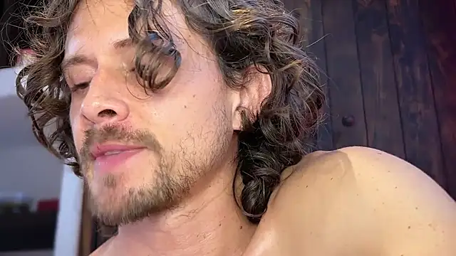 mcklister_kinky_feets: διαδικτυακό σόου στην κάμερα