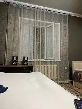 Zi6foy98's Live XXX Chat