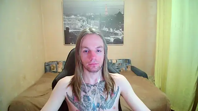 Chat XXX en directo de AdamDickens