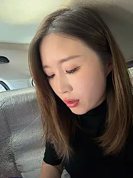 qin205205 Chat XXX in diretta