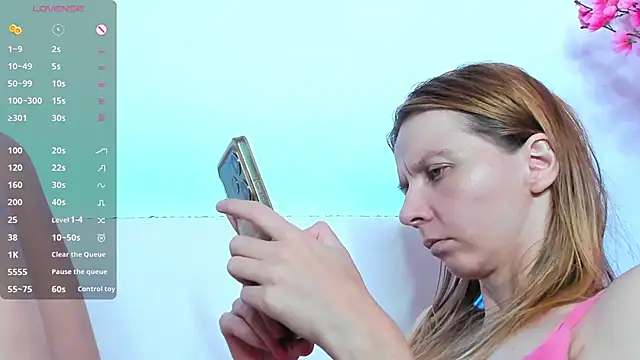 Živý XXX chat Bell_a_mi_