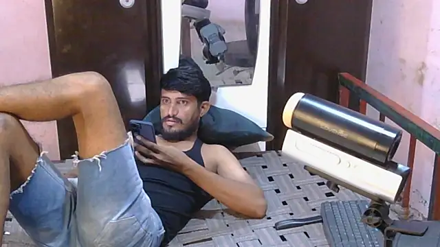 دردشة HotXKrish الجنسية المباشرة